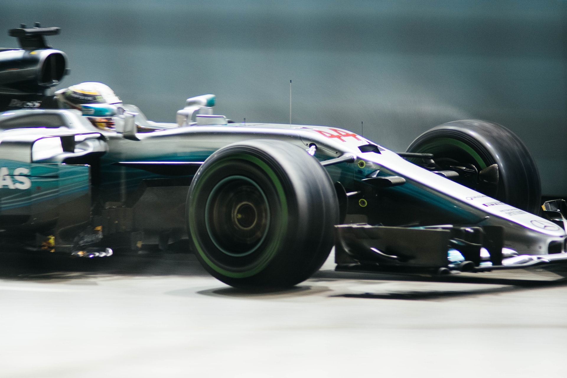 Image of a Formula 1 car