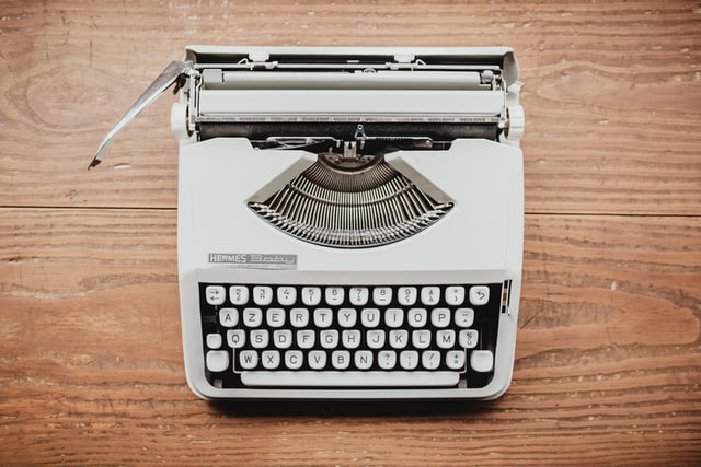 Image of a Typewriter